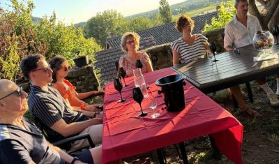 Déguster le vin sous hypnose pour une soirée originale à Bourg en Bresse